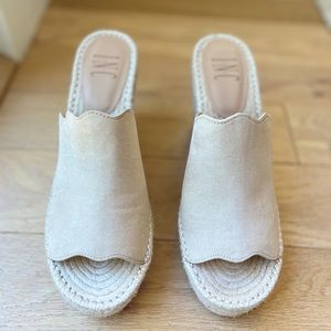 Inc Wedge Sandel, size 8.5 - New Without Tags